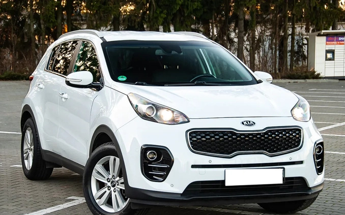 Kia Sportage cena 65900 przebieg: 123000, rok produkcji 2016 z Resko małe 742